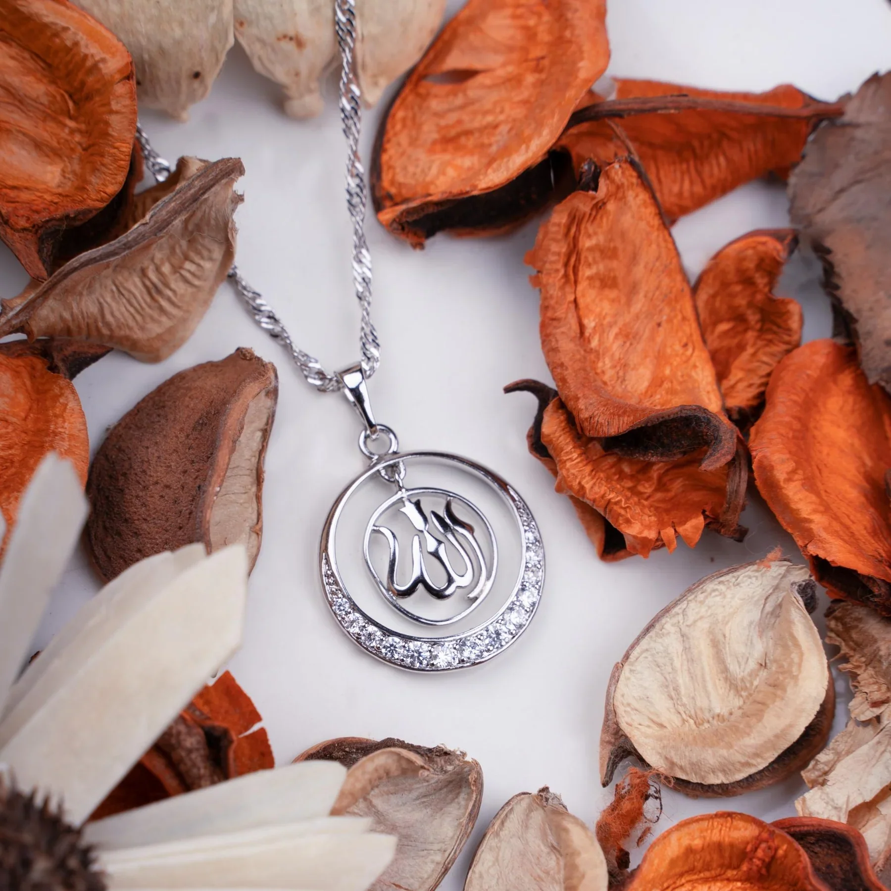 Allah Crystal Necklace - Image 8