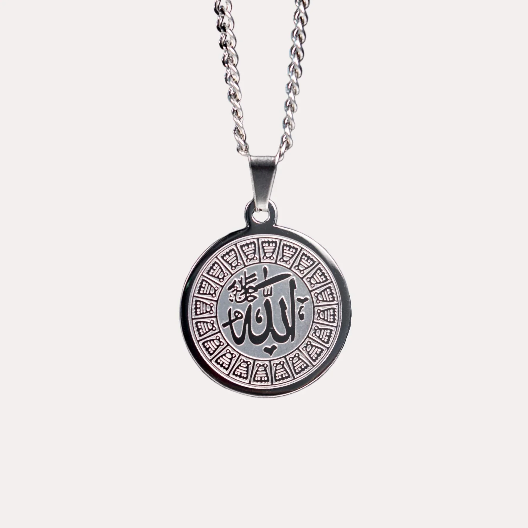 Allah Medallion Necklace - Image 4