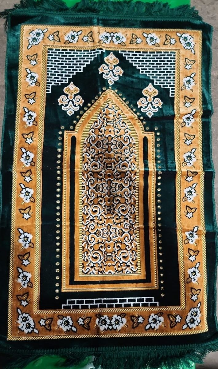 Best Quality Prayer Rug - 1 Person Spiegel Prayer Rug - From Turkey - Image 2