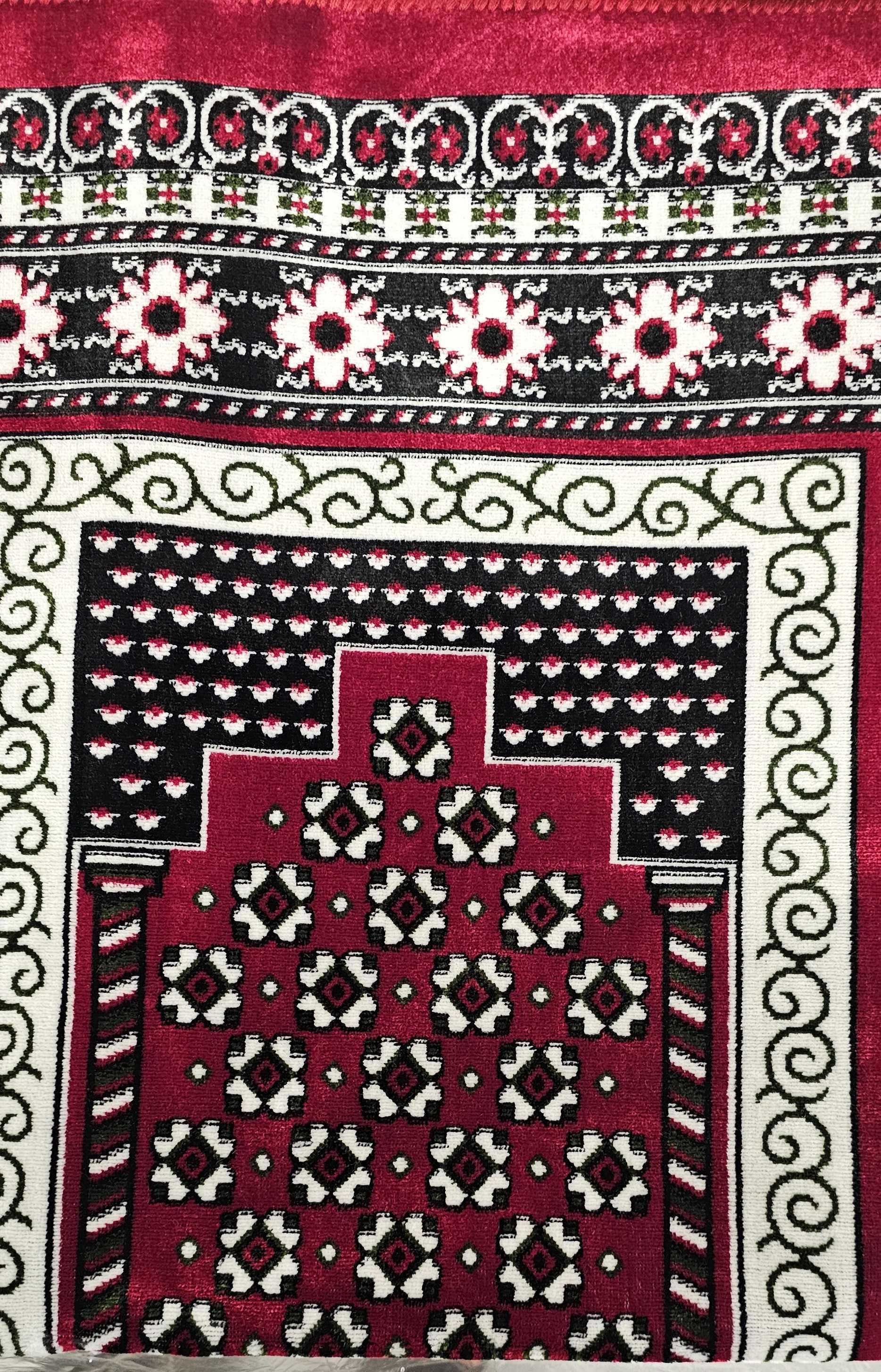 Best Quality Prayer Rug - 4 People Prayer Rug - From Turkey - Image 3