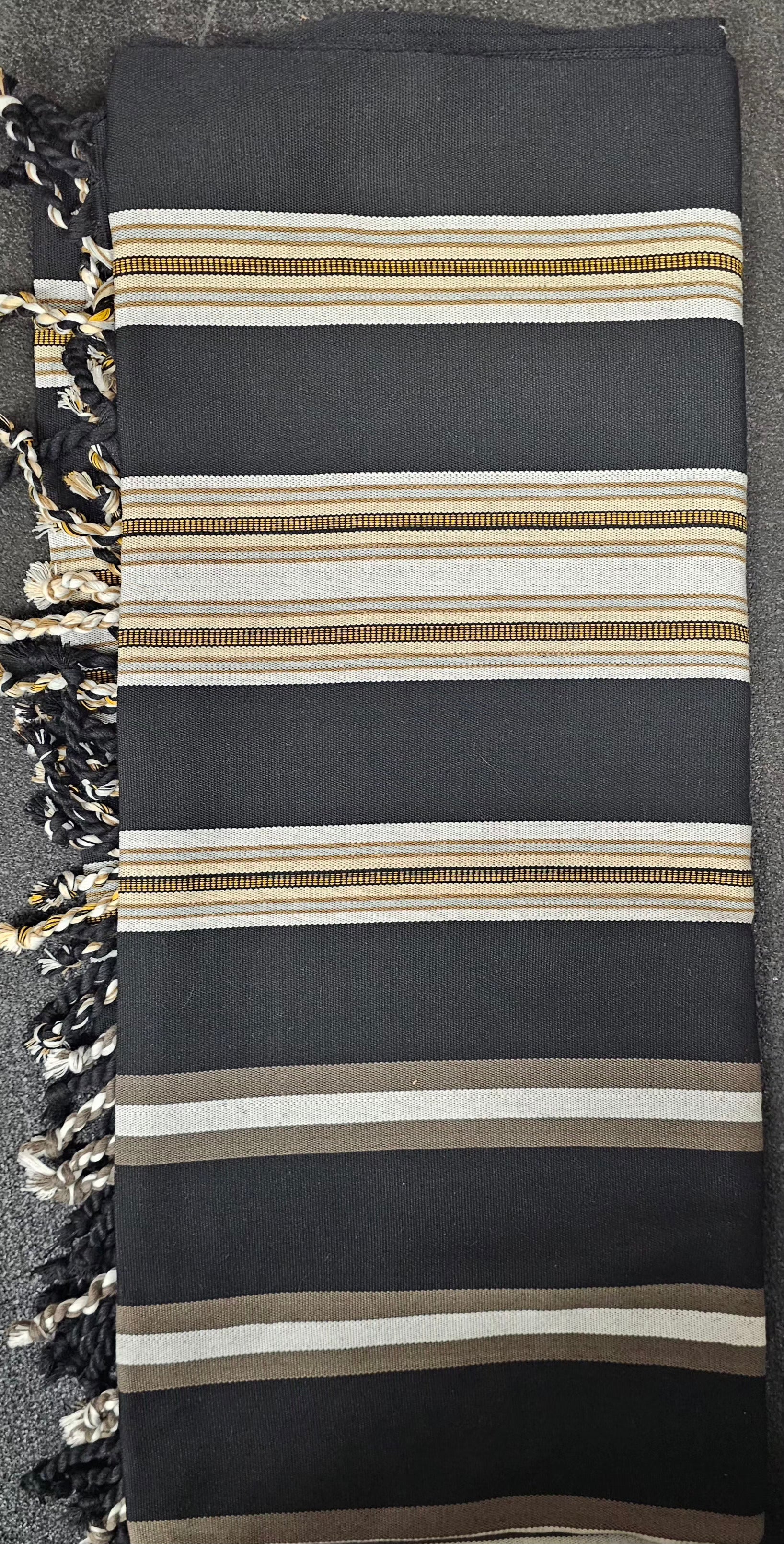 Traditional Habirah Yemeni Shawl - Image 13